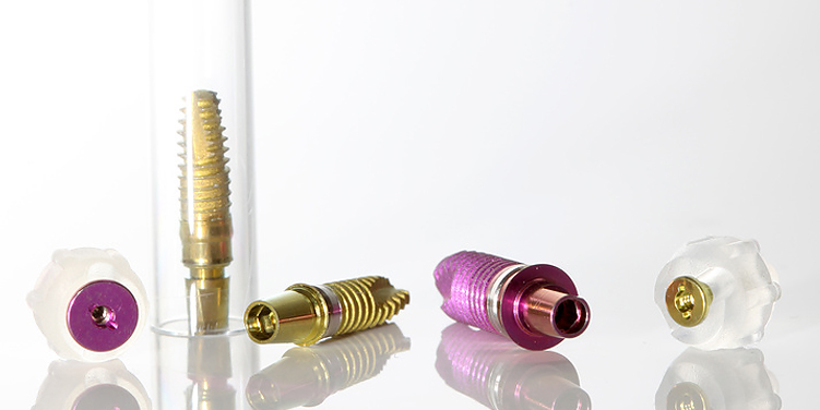Implantat Technik